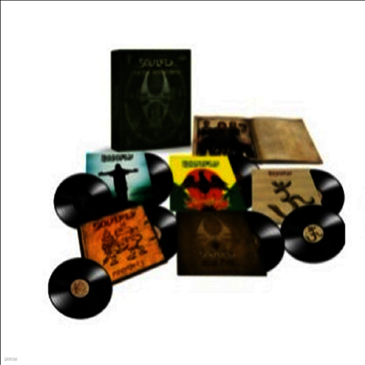 Soulfly — Soul Remains Insane: Studio Albums 1998 To 2004 앨범 커버