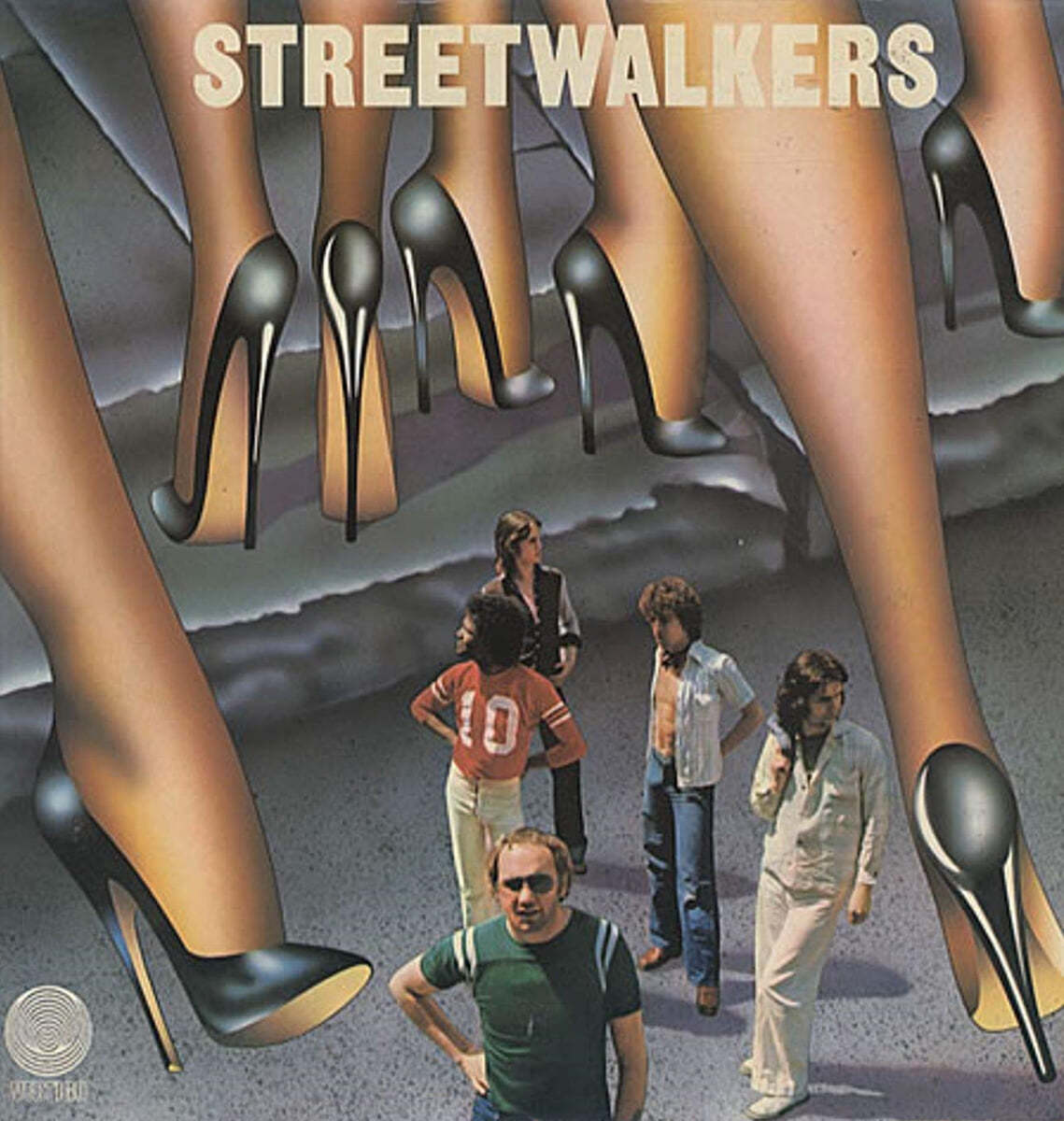 Streetwalkers (스트릿워커스) - Downtown Flyers 