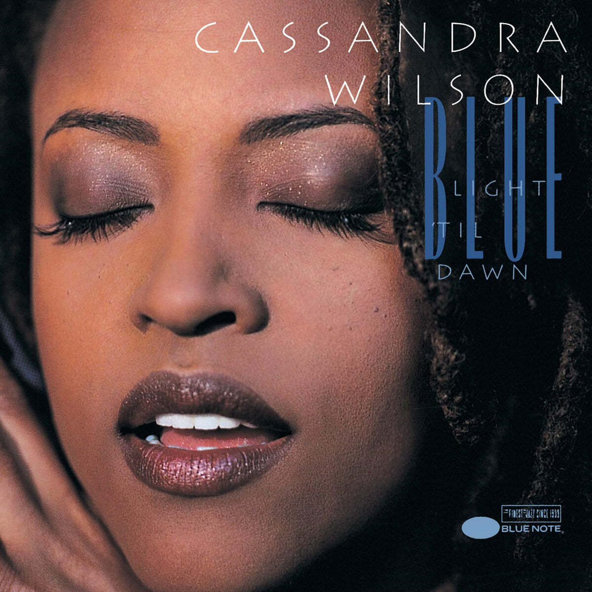 Cassandra Wilson (카산드라 윌슨) - Blue Light &#39;Til Dawn [2LP] 