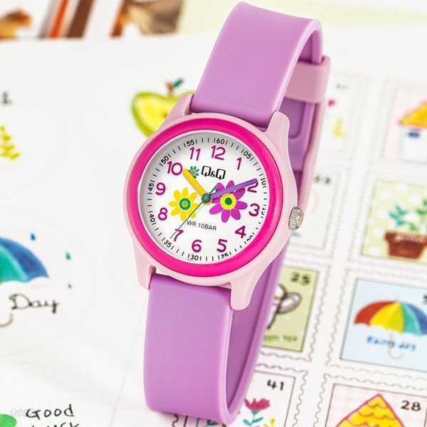 큐앤큐 라벤더 파스텔 핑크 아날로그 캐주얼 꽃 캐릭터 방수 스프링 플라워 학습 어린이시계 VS59J-004Y