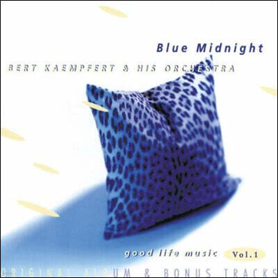 Bert Kaempfert & His Orchestra — Bert Kaempfer (베르트 켐페르트) - A Swingin' Safari 앨범 커버