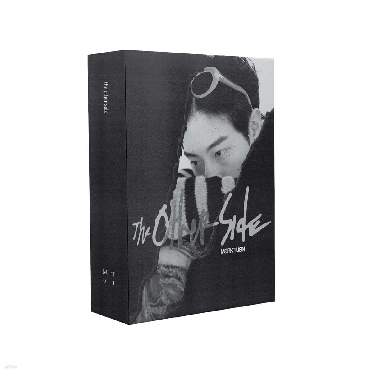 Mark Tuan (마크 투안) - the other side