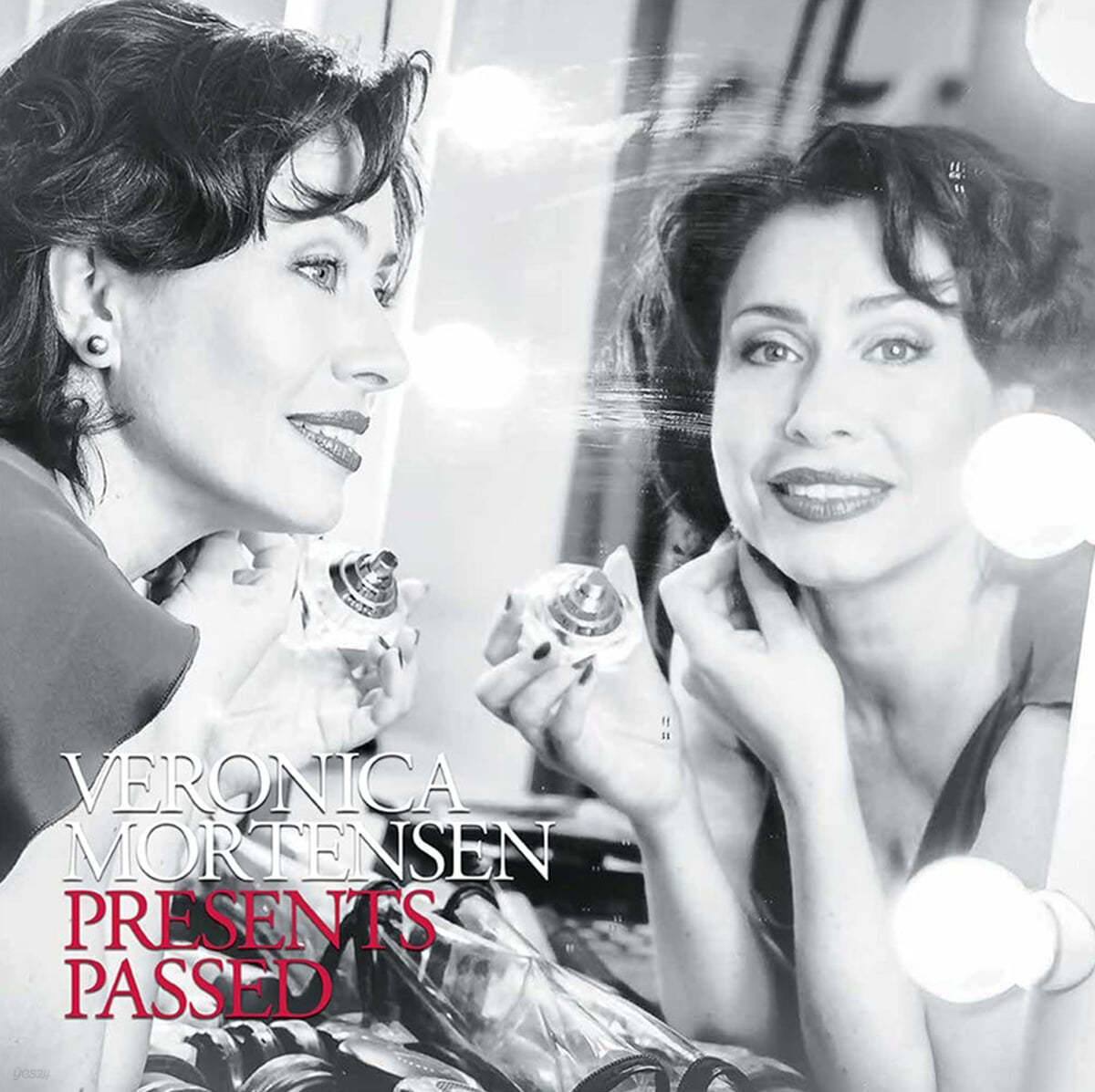 Veronica Mortensen (베로니카 모르텐센) - Presents Passed [LP]