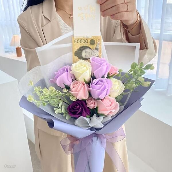 [명절효도템] 생화보다 더 생화같은 장미 돈다발 - 예스24