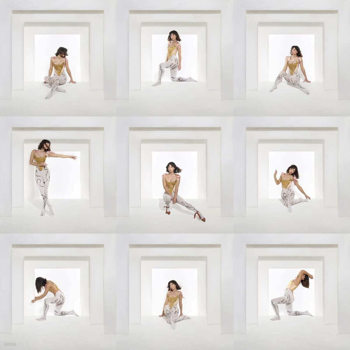 Foxes (폭시스) - The Kick [투명 컬러 LP]