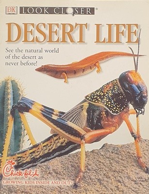 Look Closer: Desert Life Paperback 