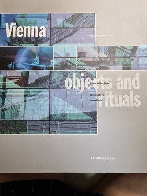Vienna: objects and rituals