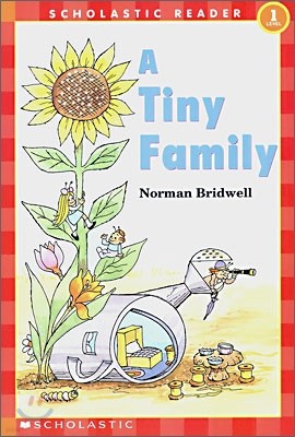 A Tiny Family (Paperback)