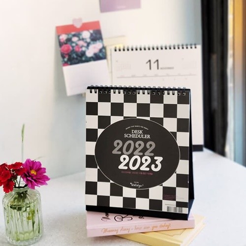 아이씨엘 Desk Calendar Checkerboard 2023