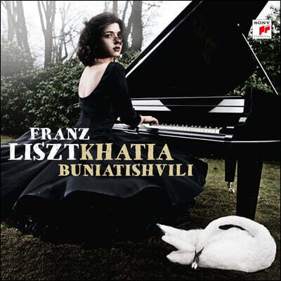 Khatia Buniatishvili — 카티아 부니아티쉬빌리 (Franz Liszt: Liebestraum, Sonata in B minor, Mephisto Waltz) 앨범 커버