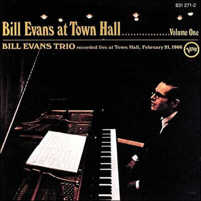 Bill Evans Trio — At Town Hall, Volume One 앨범 커버