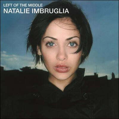 Natalie Imbruglia — 1집 Left Of The Middle 앨범 커버