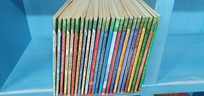 MAGIC TREE HOUSE 25권 중급 *실사진 참조*