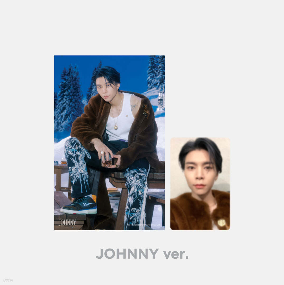 [SMCU PALACE@KWANGYA] 4X6 사진 + 포토카드 SET [JOHNNY ver.]