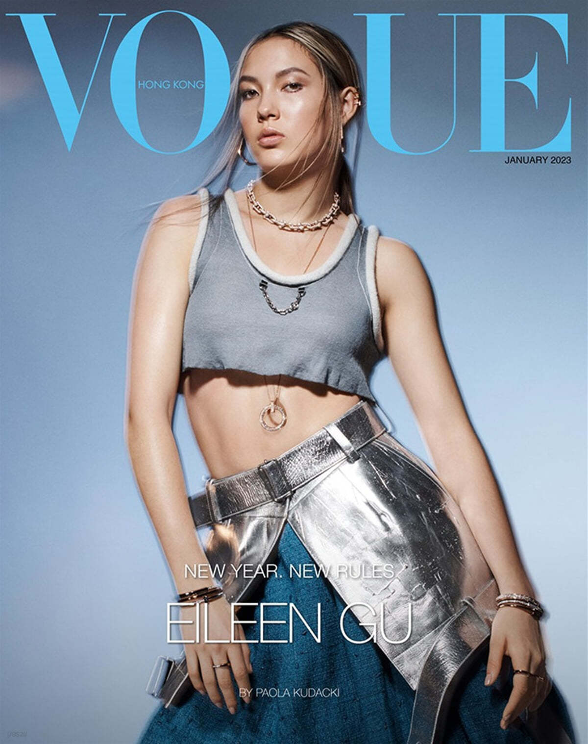 [C형] VOGUE HONG KONG 보그 홍콩 (월간) : 2023년 1월호 에일린 구(Eileen Gu) 커버 / SF9 로운 인터뷰 수록