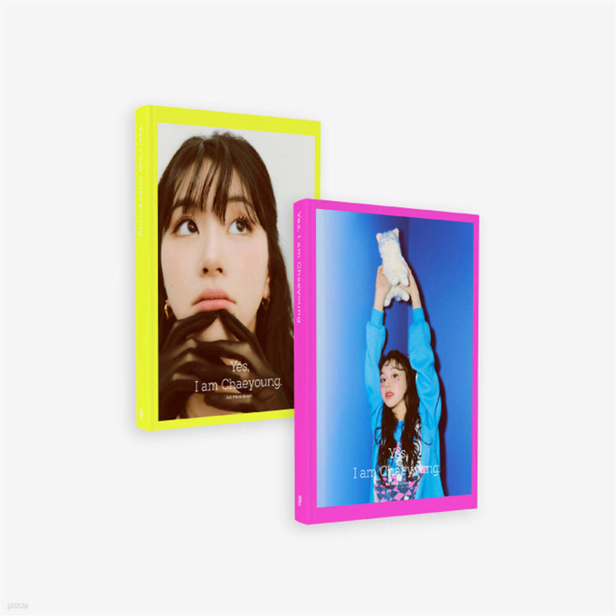 TWICE(트와이스) 채영 - TWICE 채영 1st PHOTOBOOK <Yes, I am Chaeyoung.> [Neon Pink ver.]