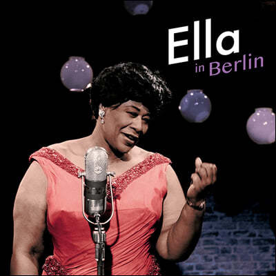 Ella Fitzgerald — Ella In Berlin 앨범 커버