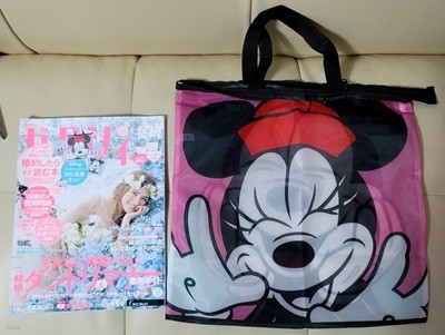 (일본잡지) Disney 디즈니 미키&미니 빨래가방 부록포함 - 젝시 (ゼクシィ) 2023년 4월호