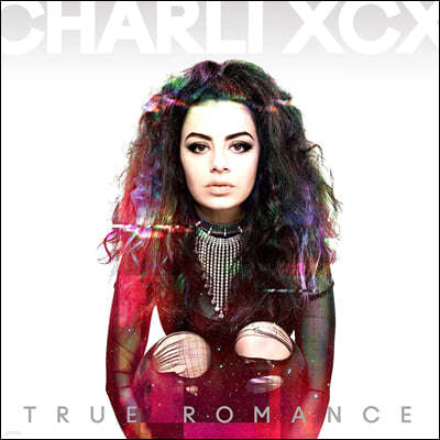 Charli XCX — 1집 True Romance 앨범 커버