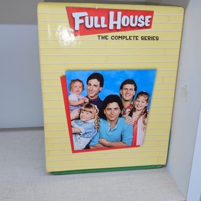 Full House: The Complete Series (Ǯ Ͽ콺:  øƮ ø) (1987)(ڵ1)(ѱ۹ڸ)(DVD)