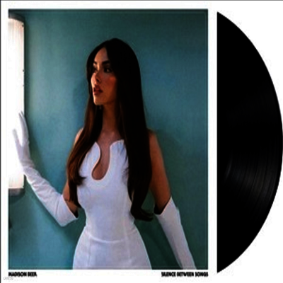 Madison Beer — Silence Between Songs 앨범 커버