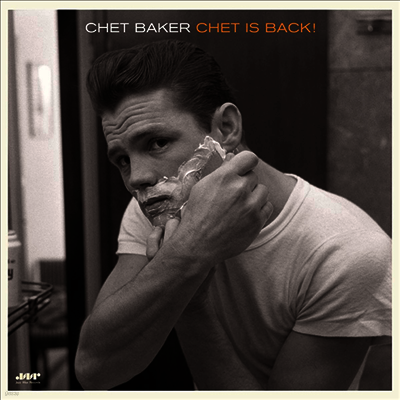 Chet Baker — Chet Is Back! 앨범 커버