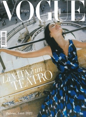 Vogue Italia () : 2023 08