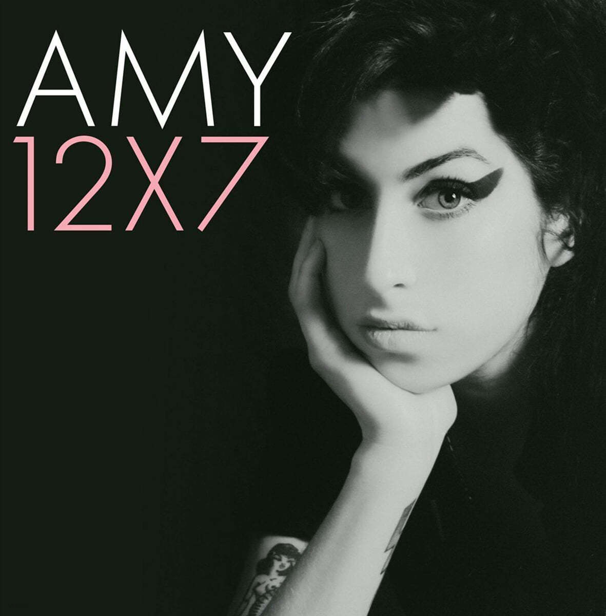 Amy Winehouse (에이미 와인하우스) - 12x7: The Singles Collection [7인치 Vinyl 박스 세트] 