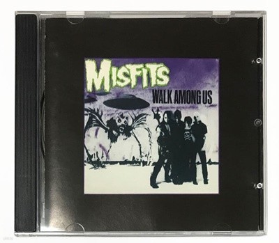 [USA CD] Misfits - Walk Among Us