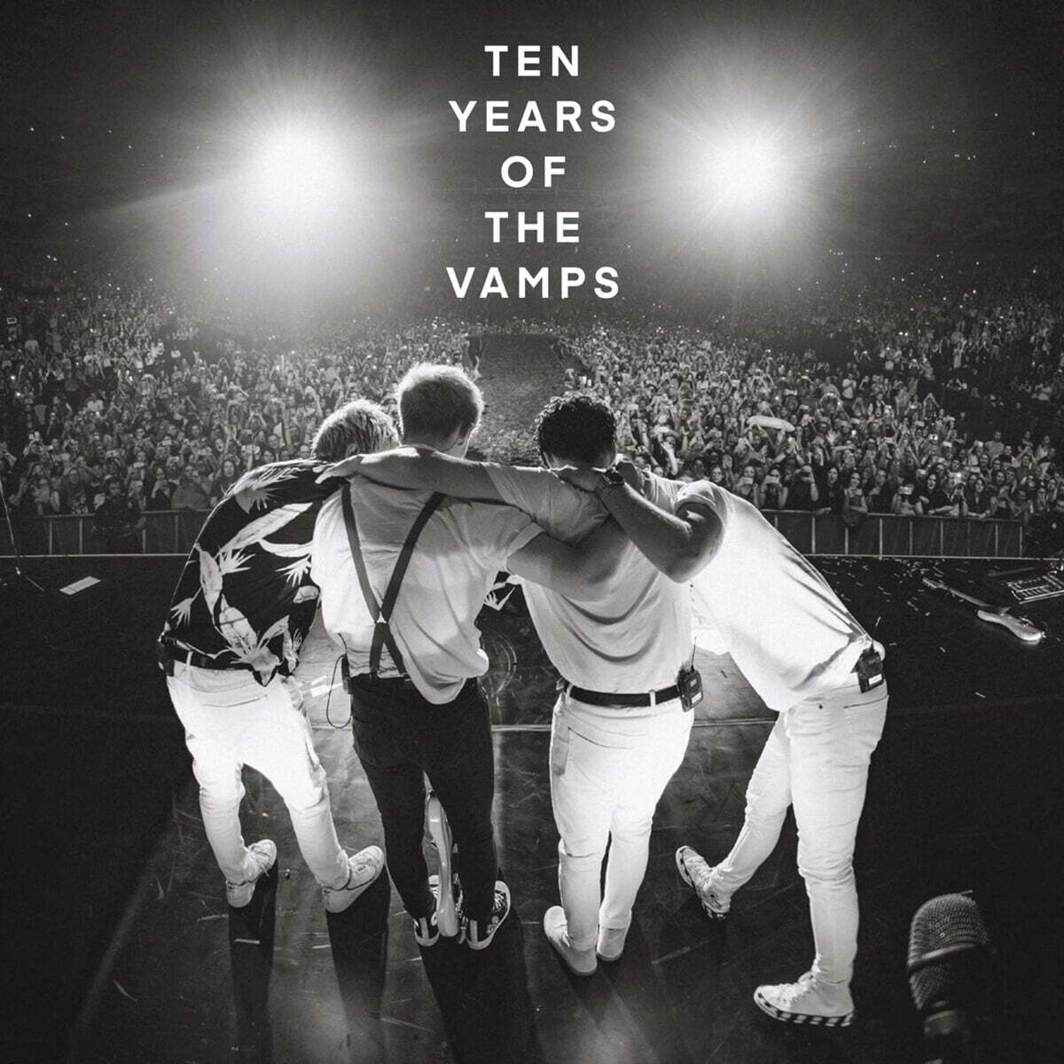 The Vamps (더 뱀프스) - Ten Years Of The Vamps [CD+잡지]