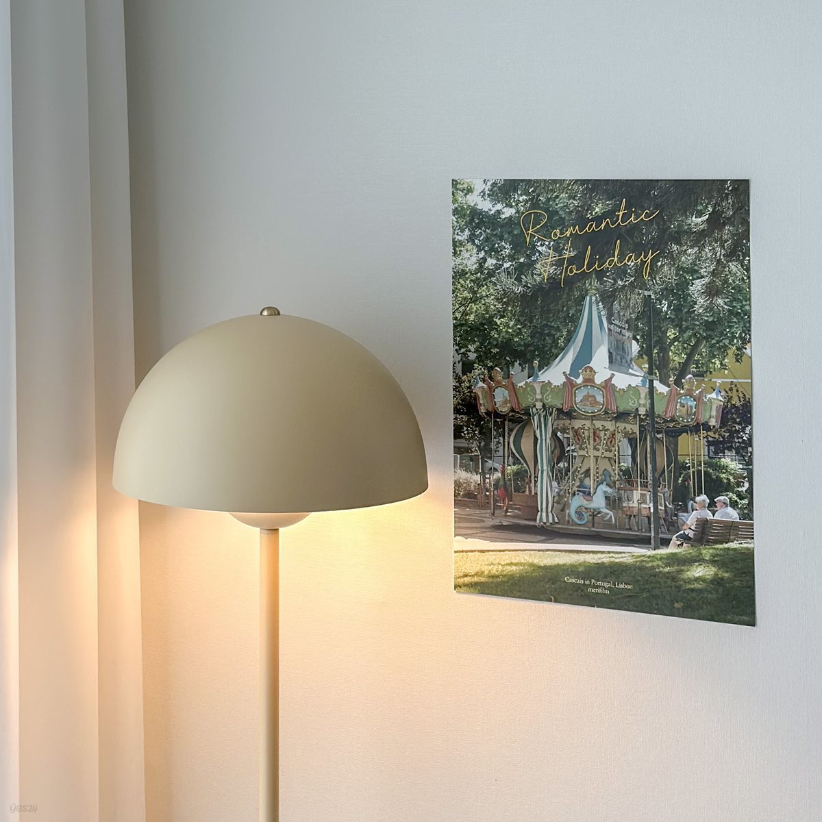 [메리필름] 리스본 회전목마 로맨틱 홀리데이 A3 여행 포스터