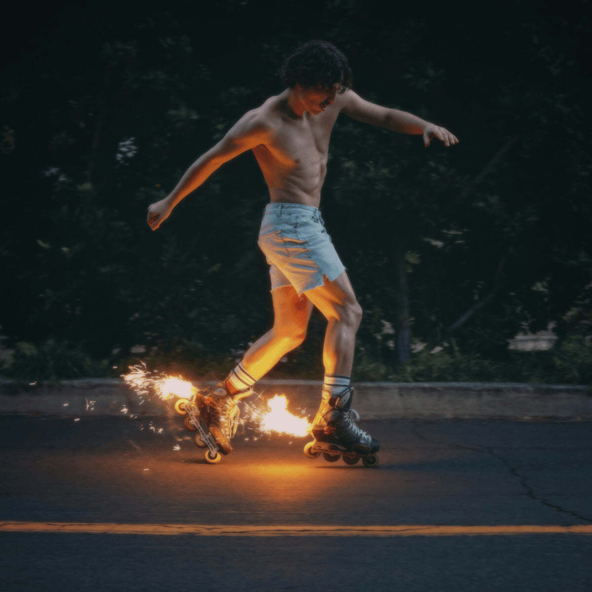 Benson Boone (벤슨 분) - Fireworks & Rollerblades