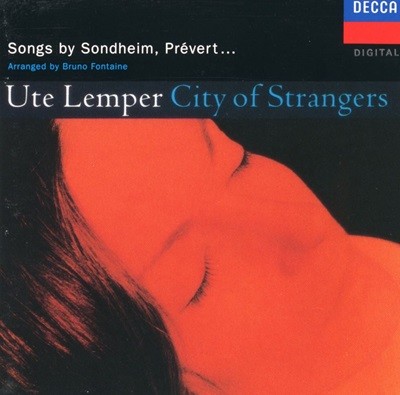 우테 렘퍼 - Ute Lemper - City Of Strangers