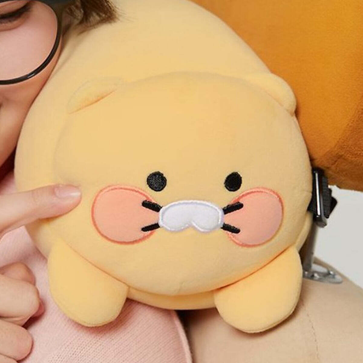 편안한 차량용 목쿠션_춘식이