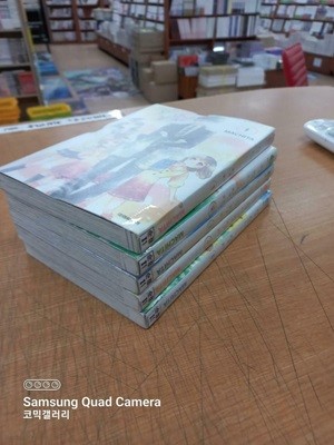 잘 잤니 그리고 잘 자1-5완결 초특가 (2500원/ 실사진 첨부) 코믹갤러리