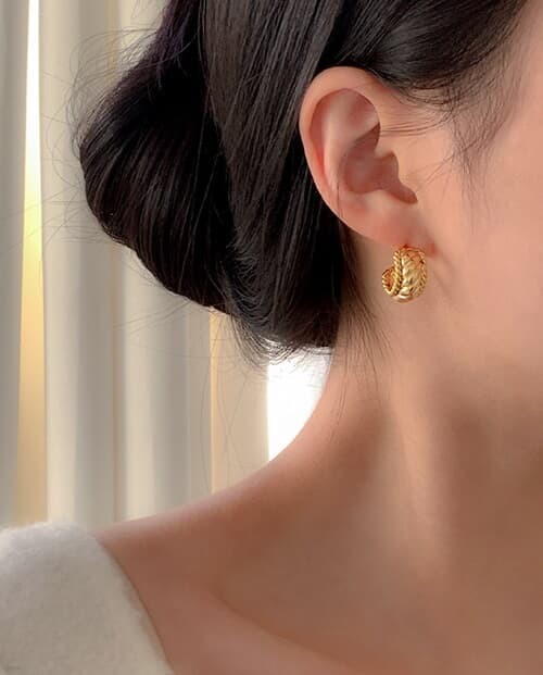 Twist bold earrings E 92