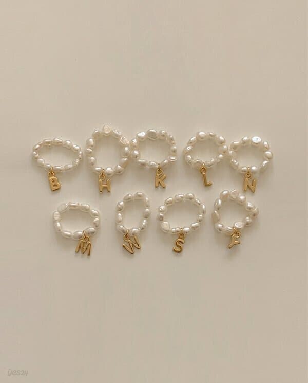 Freshwater pearl alphabet ring R 59