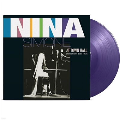 Nina Simone — At Town Hall 앨범 커버