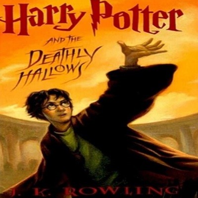 Harry Potter and the Deathly Hallows: Volume 7