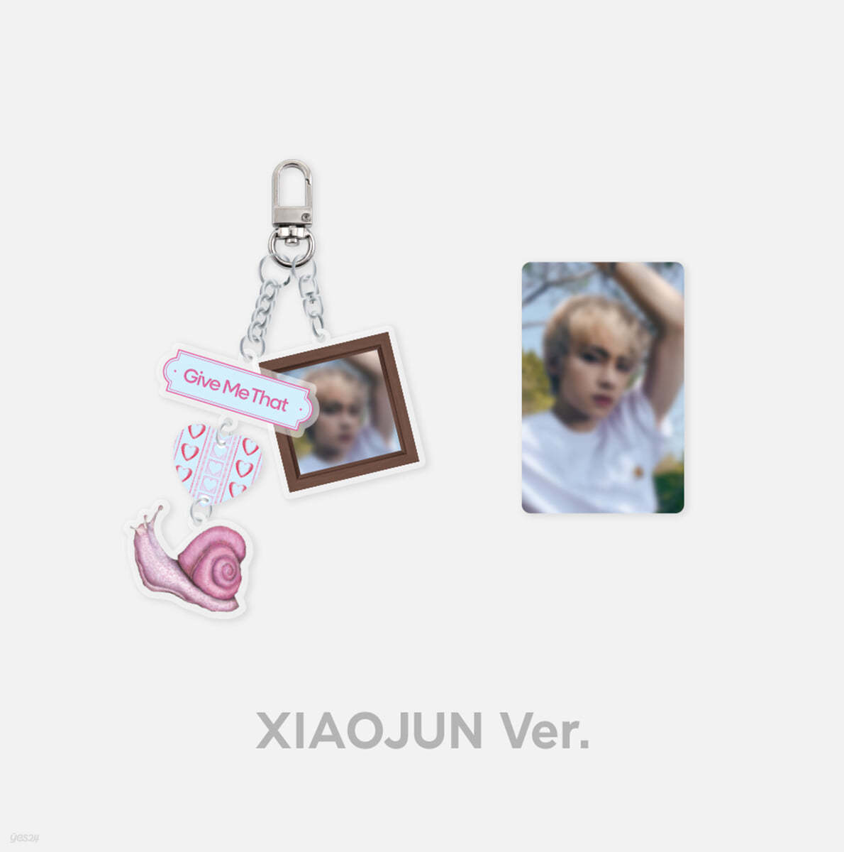 [WayV - Give Me That] ACRYLIC PHOTO KEYRING [XIAOJUN ver.]