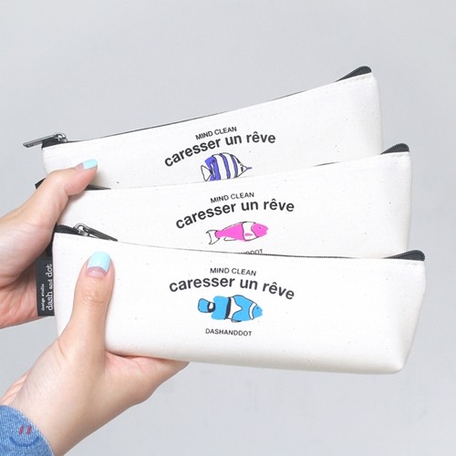 The fish pencil case :  ǽ 潽̽