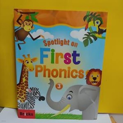 Spotlight on First Phonics 3 (CD2) Student Book[06-785Q]