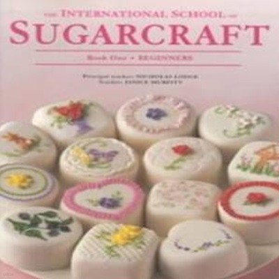 International School of Sugarcraft Book One