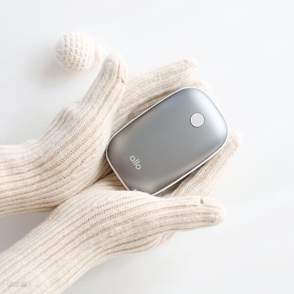 [구매 시 곰돌이 키링 증정!] 알로코리아 충전식 조약돌 손난로 휴대용 보조배터리 5000mAh WM502