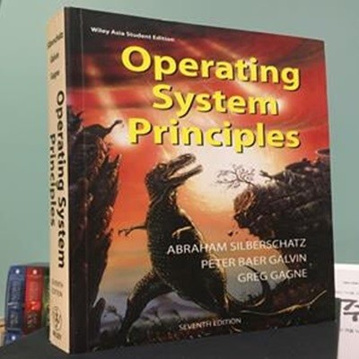 Operating System Principles 7th edition / 상태 : 상 (설명과 사진 참고)