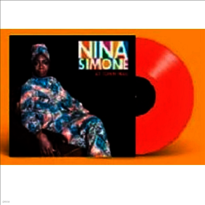 Nina Simone — At Town Hall 앨범 커버