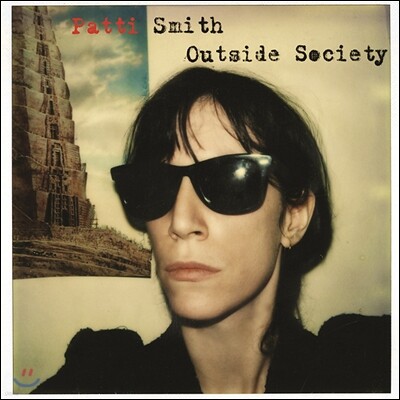 Patti Smith — Outside Society 앨범 커버