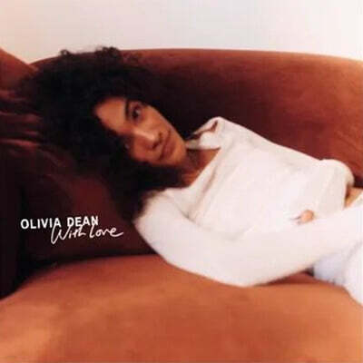 Olivia Dean — With Love 앨범 커버