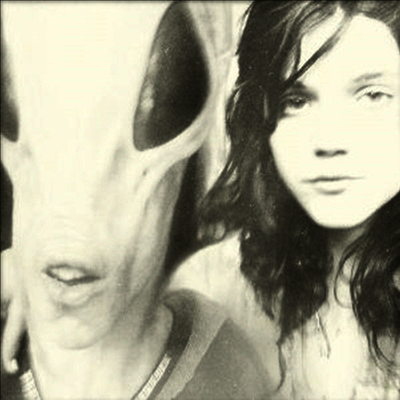 Soko — Thought I Was An Alien 앨범 커버