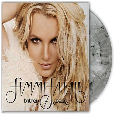 Britney Spears — Femme Fatale 앨범 커버